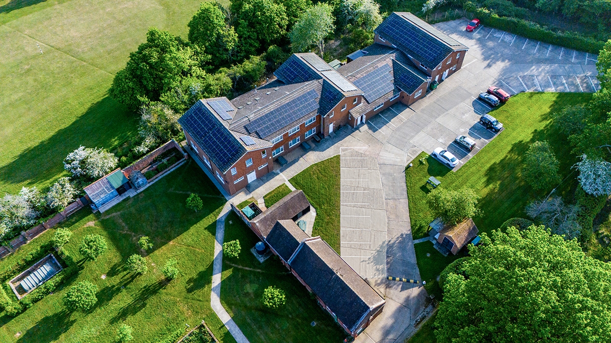 Weald-Electronics-Production-Facilities-03